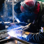 Mengenal Jasa Las dan Berbagai Pekerjaan Besi Custom